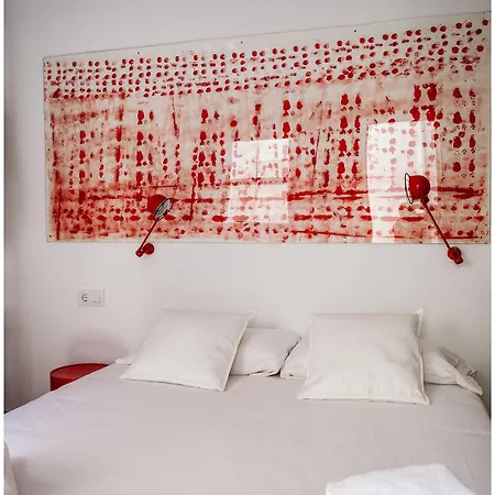 מלון Cheap & Chic סיוטאדלה