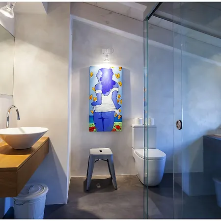 Cheap & Chic מלון 3*