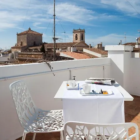 מלון Cheap & Chic 3*