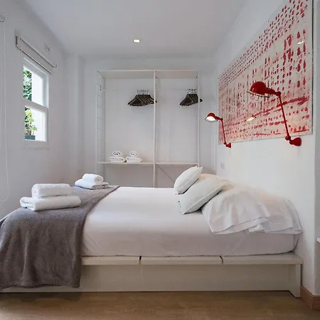 Cheap & Chic Hotel