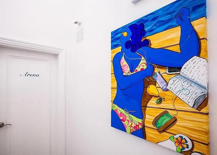 מלון Cheap & Chic 3*