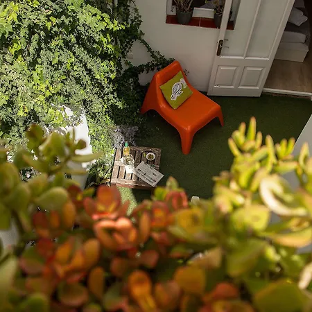 Cheap & Chic Hotel Отель