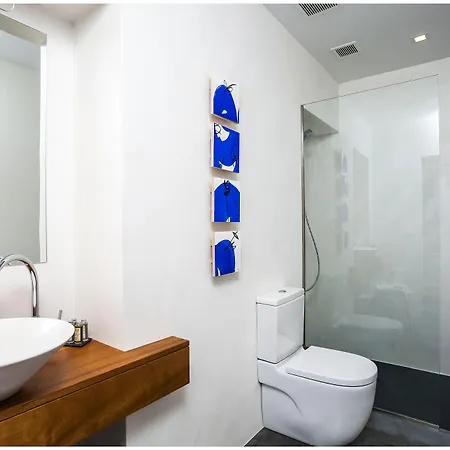 Cheap & Chic Hotel Отель