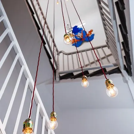 Cheap & Chic Hotel 3*