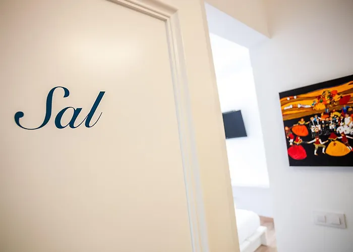 Hotel Cheap & Chic 3*