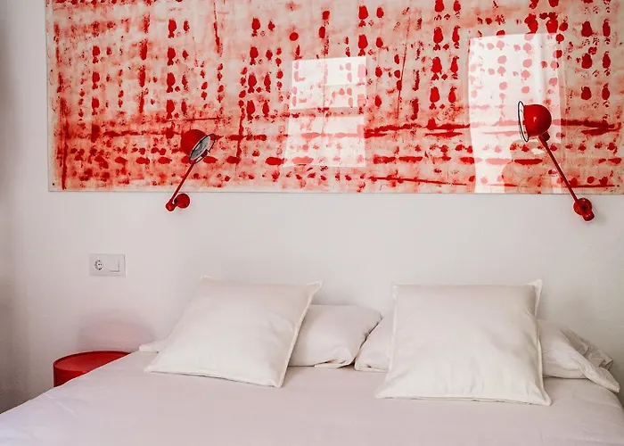 Cheap & Chic Hotel 3*