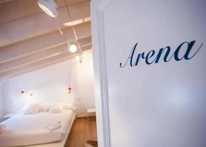 Cheap & Chic Ciutadella (Menorca)