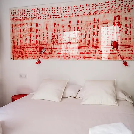 Cheap & Chic Hotel 3*